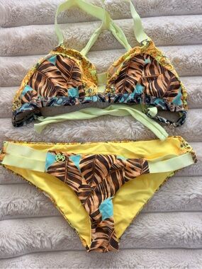 Maaji bikini- small- worn once